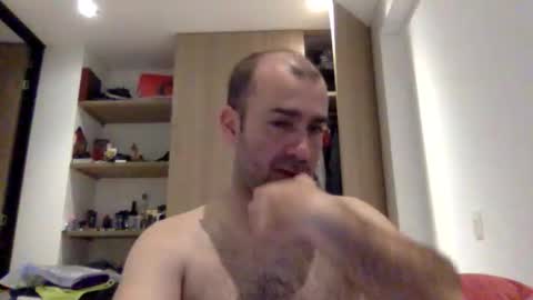 Snapshot of aristi11 chatting on April 22, 2026, 5:21 am aristi11 online show from April 22, 2026, 5:21 am