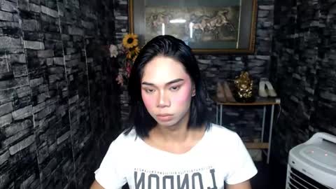 ariya031806 online show from July 17, 2026, 9:38 am
