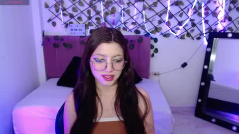 arizbeth_johansson online show from November 1, 2025, 2:19 pm