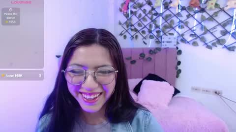 arizbeth_johansson online show from November 12, 2025, 12:38 pm