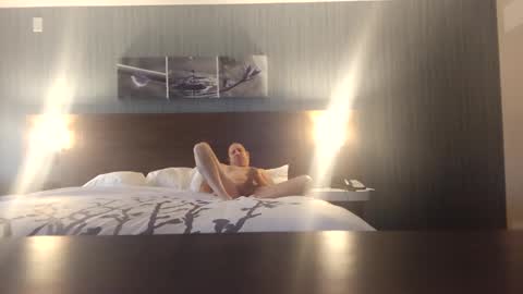 Snapshot of ark_angel_sexy_oxoxox chatting on December 1, 2024, 6:30 pm ark_angel_sexy_oxoxox online show from December 1, 2024, 6:30 pm