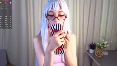 Kate online show from October 10, 2025, 3:38 am