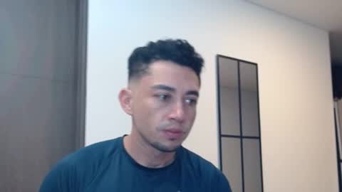 Snapshot of armand_05 chatting on February 8, 2025, 11:02 pm Armand online show from February 8, 2025, 11:02 pm