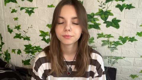 Lisa online show from May 23, 2026, 6:51 am