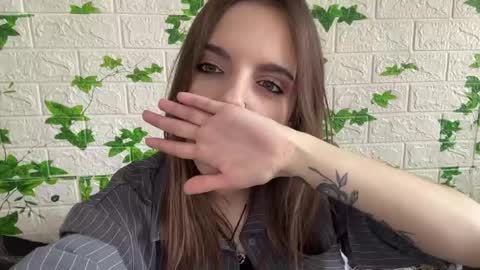 Lisa online show from May 24, 2026, 6:18 am