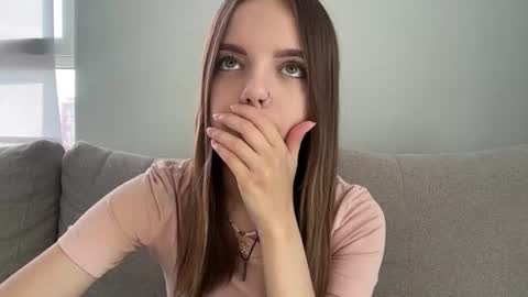 Lisa online show from July 3, 2026, 1:17 pm