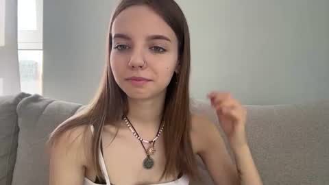 Lisa online show from July 5, 2026, 1:07 pm