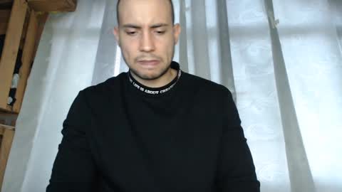 ARMANDO online show from October 3, 2025, 6:49 pm