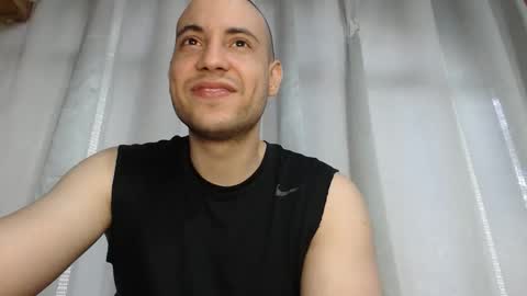 ARMANDO online show from November 2, 2025, 5:37 pm