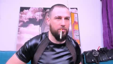 Snapshot of armandosteel chatting on February 22, 2025, 12:27 am Armando online show from February 22, 2025, 12:27 am
