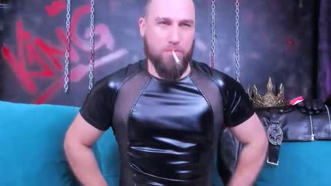 Snapshot of armandosteel chatting on November 13, 2025, 3:05 am Armando online show from November 13, 2025, 3:05 am