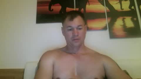 Snapshot of armyskater32 chatting on September 9, 2025, 9:20 am armyskater32 online show from September 9, 2025, 9:20 am