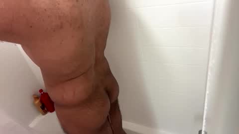 arnicbod online show from November 3, 2025, 3:35 pm