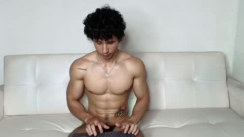 Snapshot of arnold_black69 chatting on December 5, 2024, 11:40 pm arnold black online show from December 5, 2024, 11:40 pm