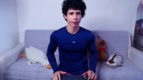 Snapshot of arnold_black69 chatting on March 8, 2025, 7:42 pm arnold black online show from March 8, 2025, 7:42 pm