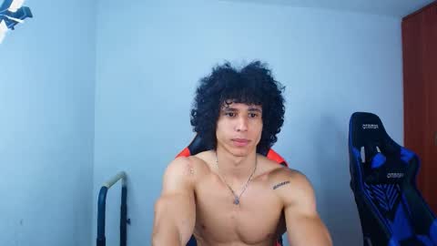 Snapshot of arnold_black69 chatting on September 19, 2025, 12:28 pm arnold black online show from September 19, 2025, 12:28 pm