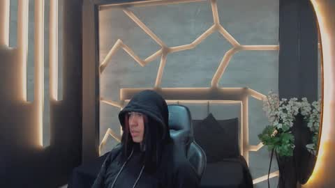 Snapshot of arohomlester chatting on November 11, 2025, 11:21 am Arohom Lester online show from November 11, 2025, 11:21 am