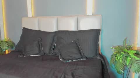 Snapshot of arohomlester chatting on November 30, 2025, 11:03 am Arohom Lester online show from November 30, 2025, 11:03 am