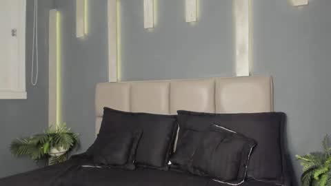 Snapshot of arohomlester chatting on December 1, 2025, 11:04 am Arohom Lester online show from December 1, 2025, 11:04 am