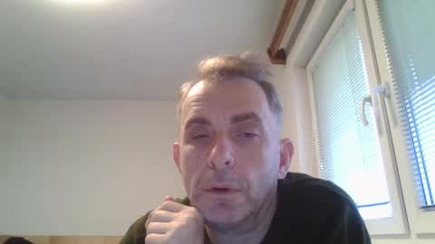 aromannn online show from February 8, 2026, 9:02 am