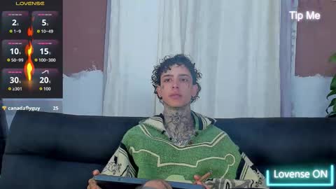 Snapshot of aron_ford chatting on October 8, 2025, 12:58 pm Aron ford online show from October 8, 2025, 12:58 pm