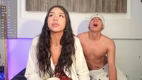 Snapshot of aron_gomez chatting on October 24, 2025, 5:59 am aron online show from October 24, 2025, 5:59 am