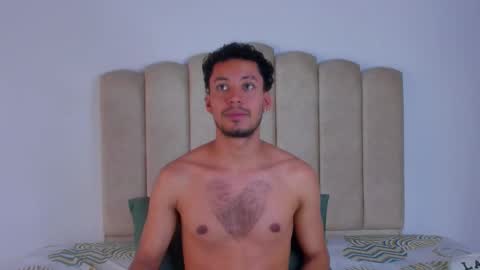 Snapshot of aroncooper1 chatting on October 11, 2025, 2:04 pm aron cooper online show from October 11, 2025, 2:04 pm