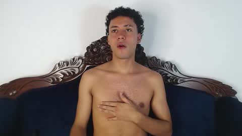 Snapshot of aroncooper1 chatting on November 8, 2025, 10:08 pm aron cooper online show from November 8, 2025, 10:08 pm