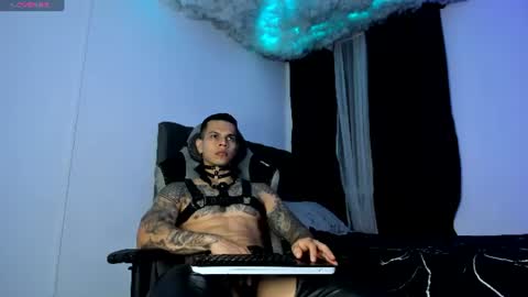 Snapshot of arondark chatting on July 17, 2026, 12:39 am DarkMaster online show from July 17, 2026, 12:39 am