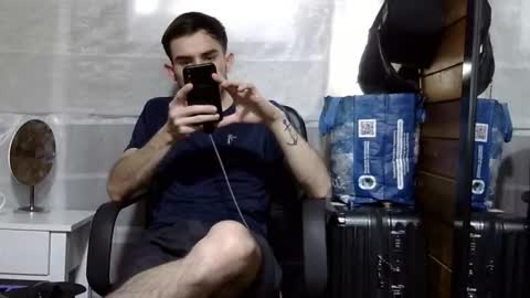 Snapshot of arongfranco chatting on November 12, 2025, 3:56 pm Aron G Franco online show from November 12, 2025, 3:56 pm