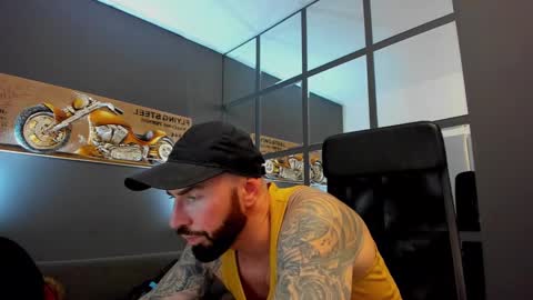 Snapshot of arongrant chatting on January 16, 2025, 12:09 pm AronGrant online show from January 16, 2025, 12:09 pm
