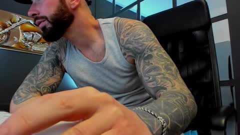 AronGrant online show from March 21, 2026, 10:31 am