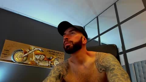 AronGrant online show from April 15, 2026, 8:54 am