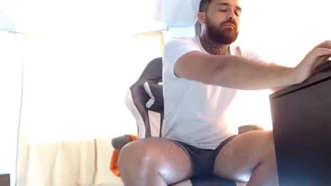 aronmiller online show from March 17, 2026, 6:22 pm