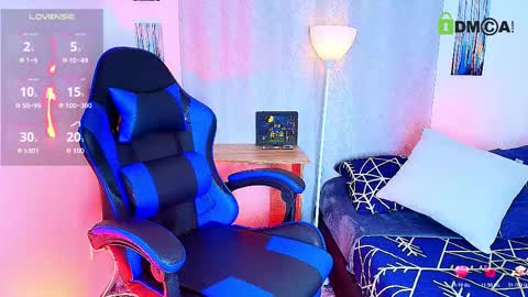 noah and ivy online show from November 4, 2025, 10:36 am