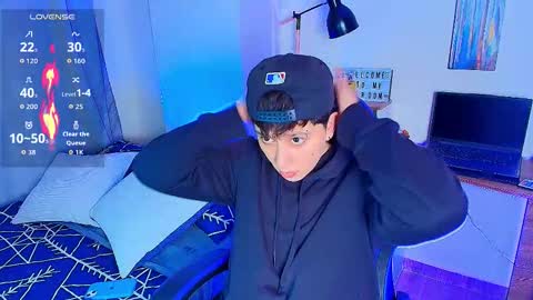 noah and ivy online show from December 17, 2025, 10:05 pm