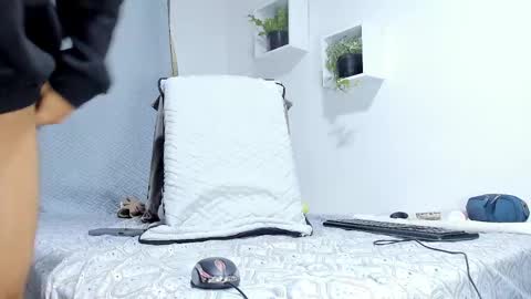 Snapshot of aronxx_ chatting on February 19, 2025, 9:50 am BLACK FRIDAY 55 OFF ON MY ONLYFANS. online show from February 19, 2025, 9:50 am