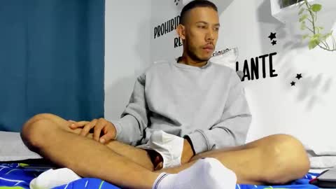 Snapshot of aronxx_ chatting on October 14, 2025, 10:27 am BLACK FRIDAY 55 OFF ON MY ONLYFANS. online show from October 14, 2025, 10:27 am