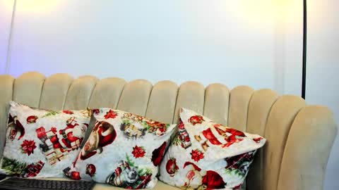   online show from December 3, 2025, 11:58 pm