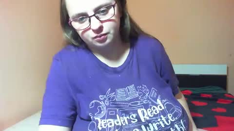 Snapshot of arriana98 chatting on December 9, 2024, 5:08 pm Arriana online show from December 9, 2024, 5:08 pm