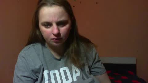 Snapshot of arriana98 chatting on December 14, 2024, 3:07 am Arriana online show from December 14, 2024, 3:07 am