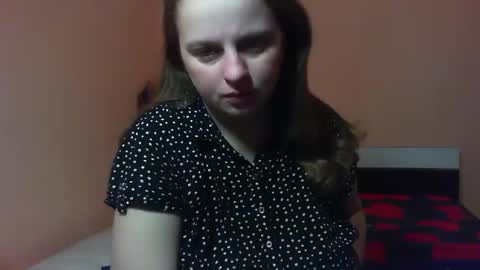 Snapshot of arriana98 chatting on February 4, 2025, 3:33 am Arriana online show from February 4, 2025, 3:33 am