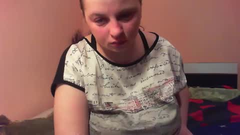 Snapshot of arriana98 chatting on March 7, 2025, 3:08 am Arriana online show from March 7, 2025, 3:08 am