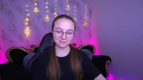 arrinawair online show from February 9, 2026, 8:40 am