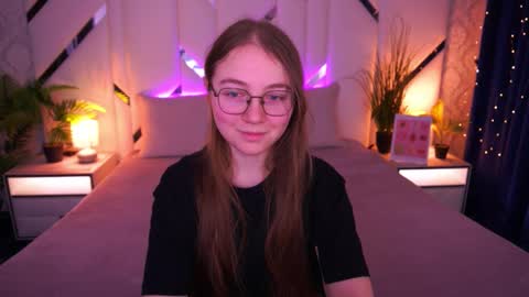 arrinawair online show from February 11, 2026, 8:52 am