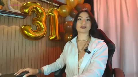    online show from October 23, 2025, 8:51 pm