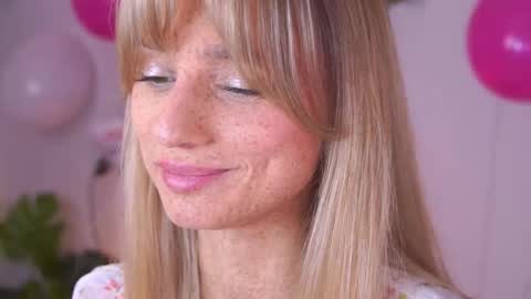 Snapshot of artease chatting on October 11, 2025, 7:40 am Arti Next Streams - online show from October 11, 2025, 7:40 am