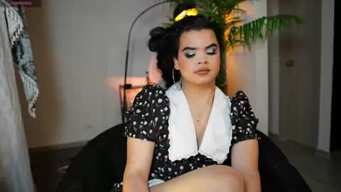 Chloe  online show from August 8, 2026, 11:50 pm