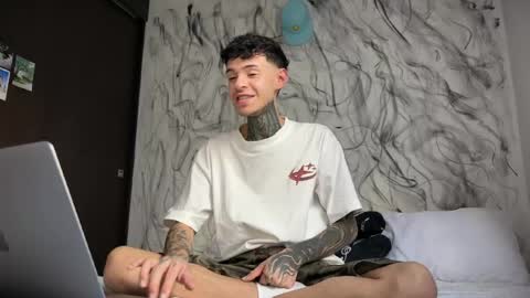   online show from April 15, 2026, 10:10 pm