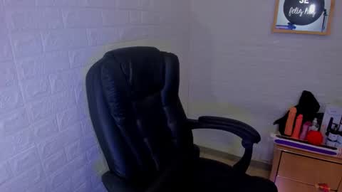 artenisa_tay69 online show from March 2, 2026, 4:47 am